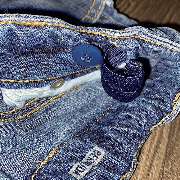 y2k Dark Wash Jean Shorts 💙 - Picture 6 of 9